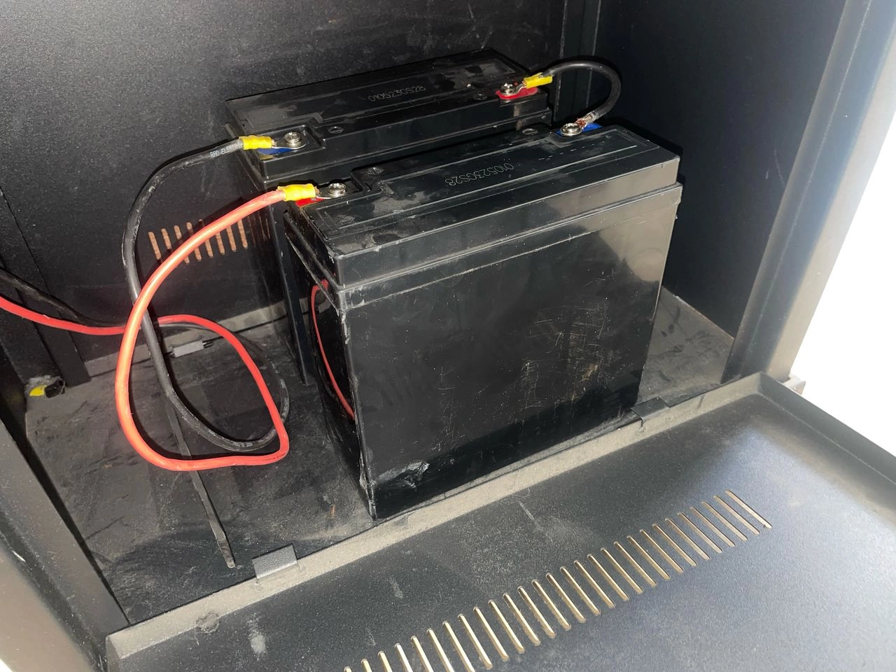 UPS فاران یک kva مدل تراست